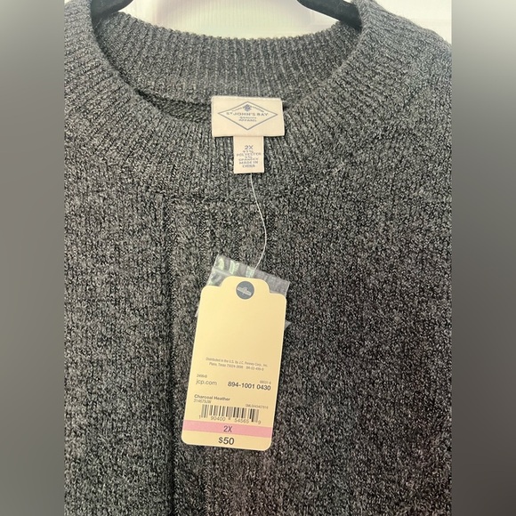 Women's New With tags St. Johns Bay Charcoal Heather Knit Sweater - Picture 4 of 6